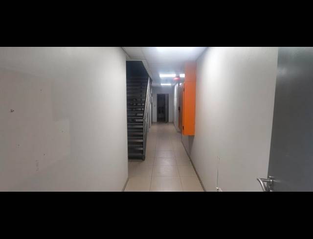 INDUSTRIAL PROPERTY TO RENT IN N4 GATEWAY INDUSTRIAL PARK